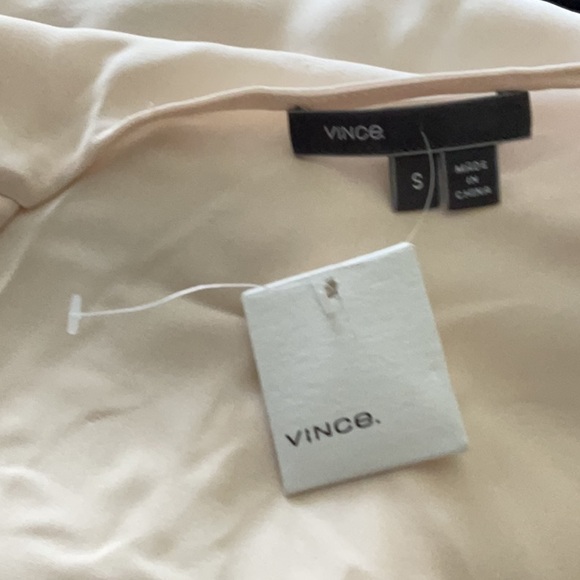 NWT Vince Off White Silk Blouse. Size Small - Picture 13 of 14